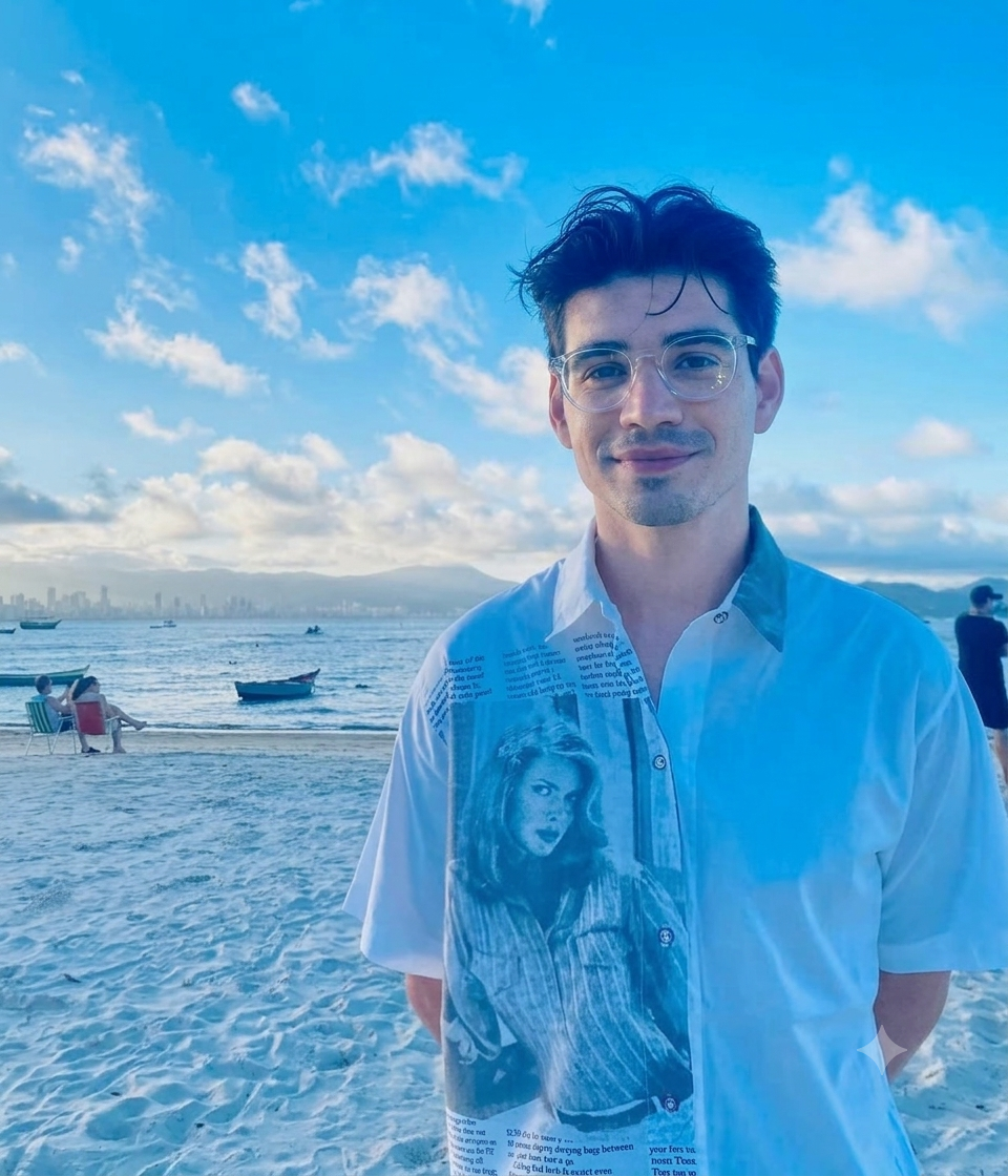 Liniquer Pires Mengotti — Fundador & Especialista em SEO Local e Inteligência Artificial